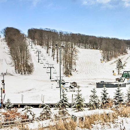 Idyllic Somerset Condo Ski, Hike And Relax! Champion Luaran gambar