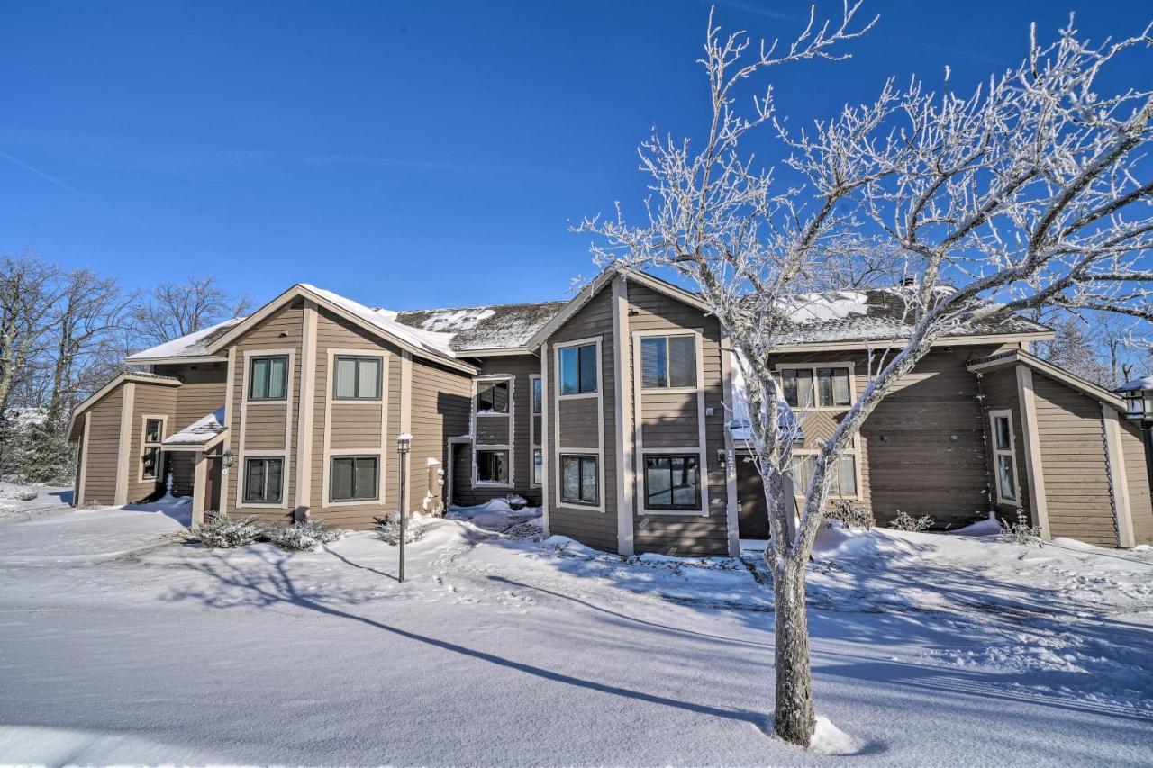 Idyllic Somerset Condo Ski, Hike And Relax! Champion Luaran gambar